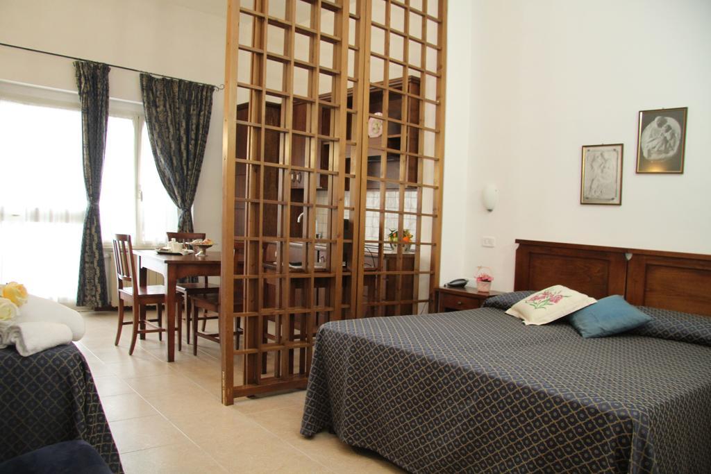 Residence I Due Pini Marina di Grosseto Eksteriør billede