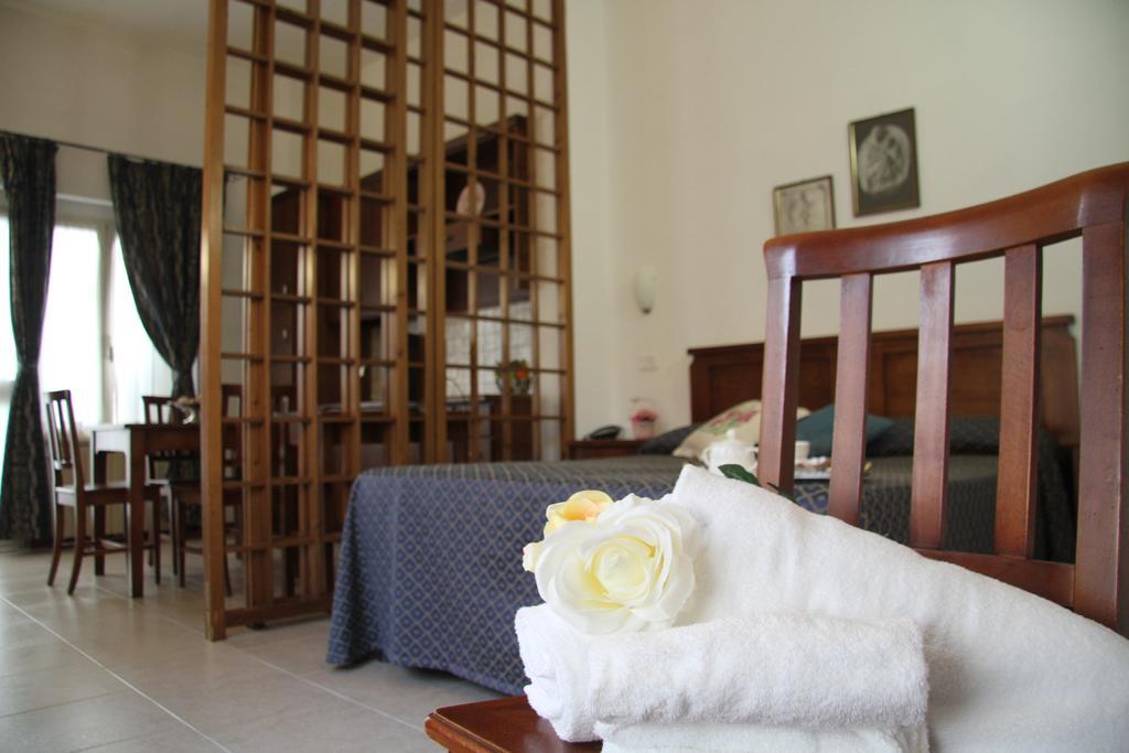 Residence I Due Pini Marina di Grosseto Eksteriør billede